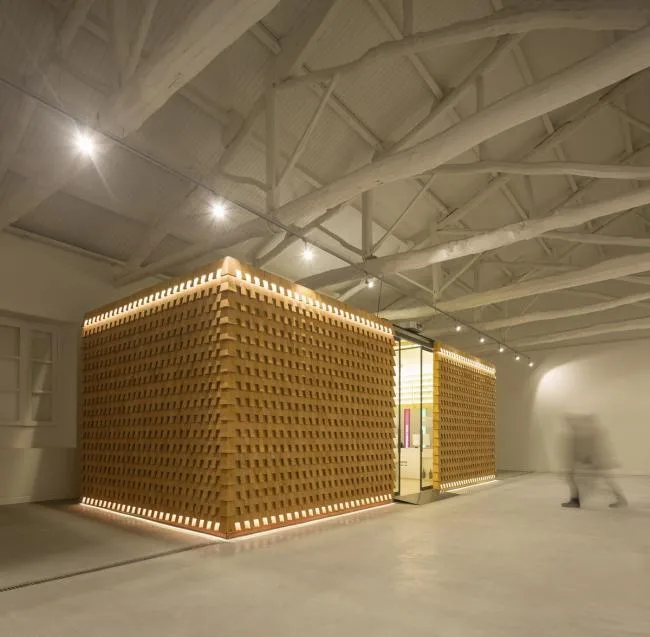 BIM建筑|原始朴实的诗意空间：葡萄酒博物馆 / Atelier 405