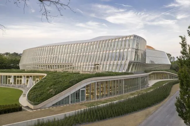 BIM建筑|如蝴蝶般轻巧展翅：国际奥林匹克委员会总部 / 3XN
