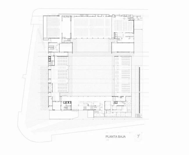 BIM建筑|如小伴侣般整洁排队：教师培训中间 / Ramón Fernández-Alonso