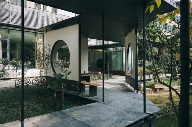 BIM建筑|侠客岛花圃岛天井更新 / 門口建筑工作室