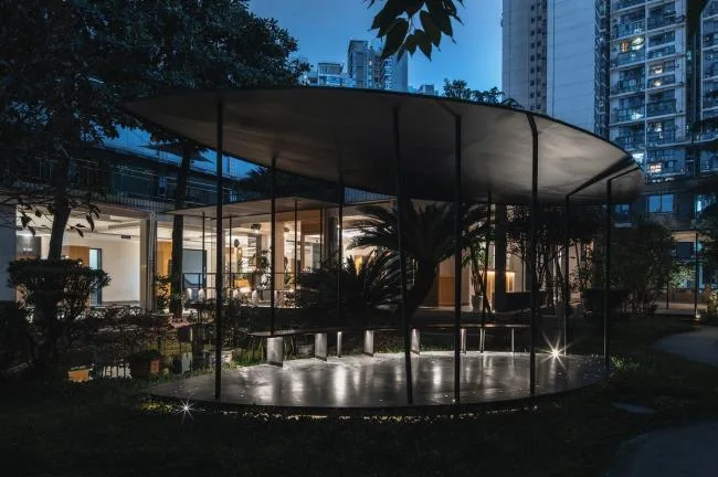 BIM建筑|侠客岛花圃岛天井更新 / 門口建筑工作室
