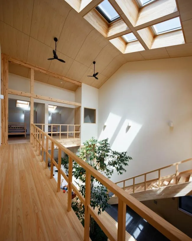 BIM建筑|京都之宅，将天井搬进家里 / 07BEACH