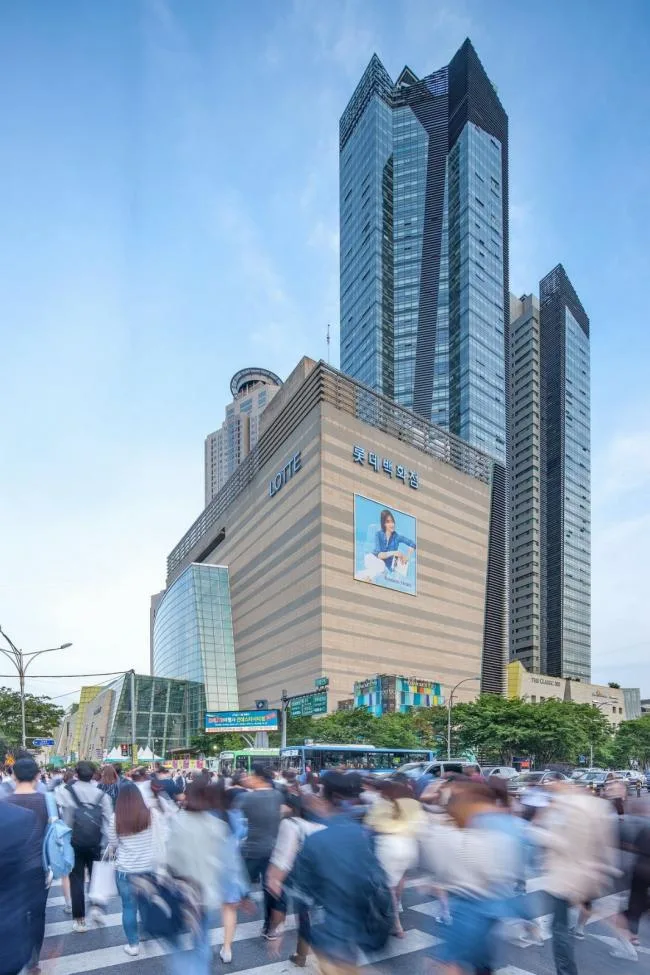 BIM建筑|城市中间的复合型养老社区——星城 MALL+THE CLASSIC 500 养老公寓设计实践 / JERDE 捷得