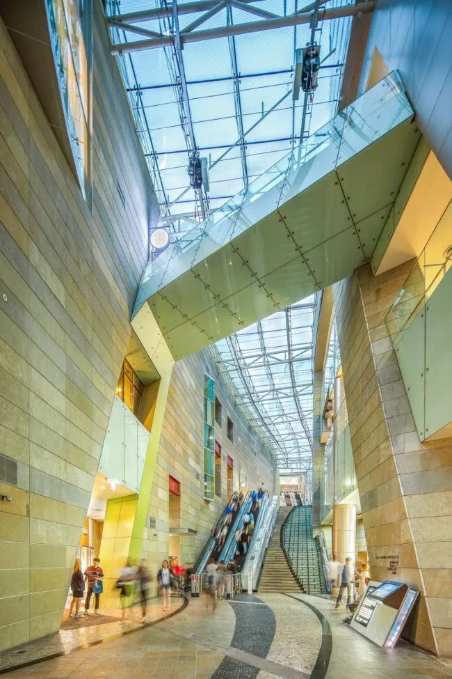 BIM建筑|城市中间的复合型养老社区——星城 MALL+THE CLASSIC 500 养老公寓设计实践 / JERDE 捷得