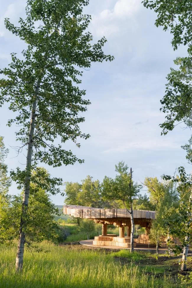 BIM建筑|雕花木束，呵护安静：Tippet Rise 艺术中间展亭 / Kéré Architecture