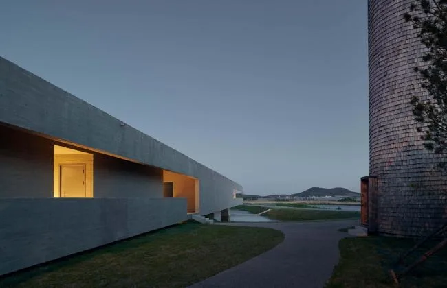 BIM建筑|天鹅湖湿地公园景不雅廊及不雅鸟塔 / 迹·建筑事务所