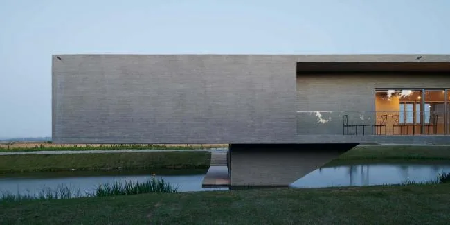BIM建筑|天鹅湖湿地公园景不雅廊及不雅鸟塔 / 迹·建筑事务所