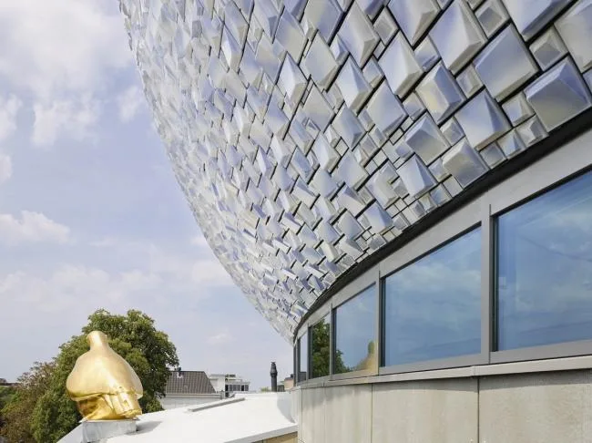BIM建筑|古典的静态与现代的动态的联合：Fundatie博物馆扩建 / Bierman Henket architecten