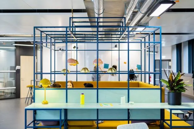 BIM建筑|如激流般肆意活动：Zalando 柏林办公总部 / HENN + Kinzo