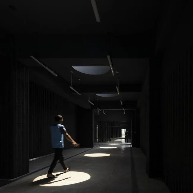 BIM建筑|奇特又慎重，如年夜山与泥土：台畜屏东农科厂 / 泽新建筑