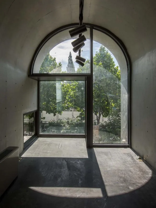 BIM建筑|朴实顽皮，中西合璧：南京艺术学院-砼展厅 / 上海中森建筑与工程设计