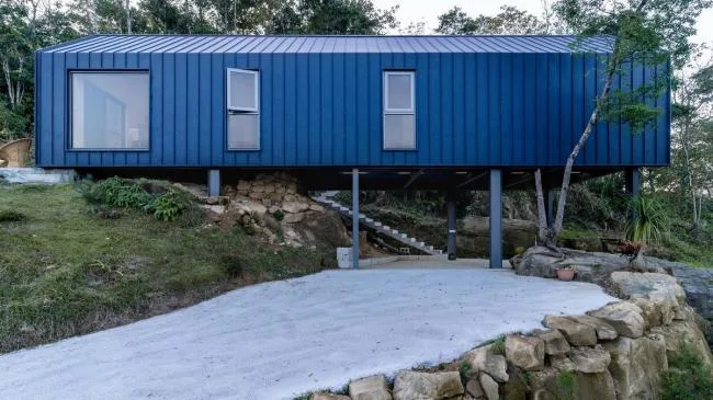 BIM建筑|山静谷幽，清心美景：DH 退休小屋 / UZ architecture