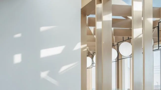 BIM建筑|腾龙公寓，用“光”和“风”俘获空间 / CUN寸DESIGN
