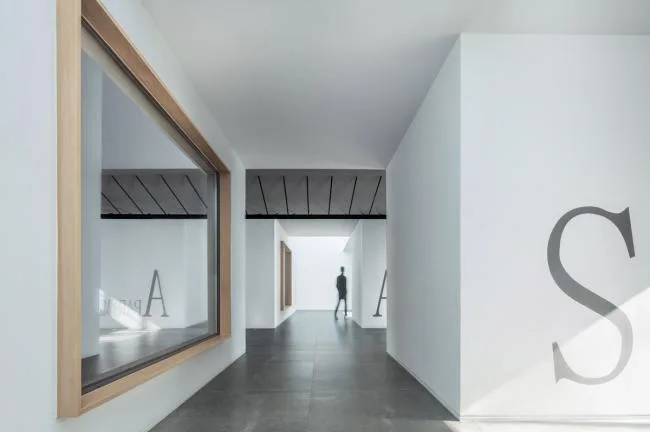 BIM建筑|腾龙公寓，用“光”和“风”俘获空间 / CUN寸DESIGN