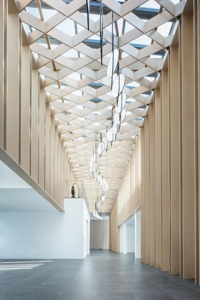 BIM建筑|腾龙公寓，用“光”和“风”俘获空间 / CUN寸DESIGN