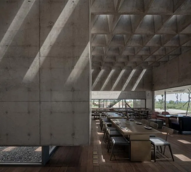 BIM建筑|海边 y 餐厅 / 直向建筑