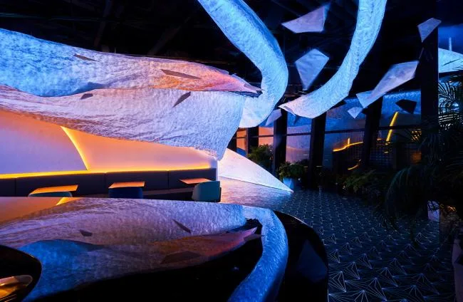 BIM建筑|光影活动的云中餐厅 / SODA建筑师事务所