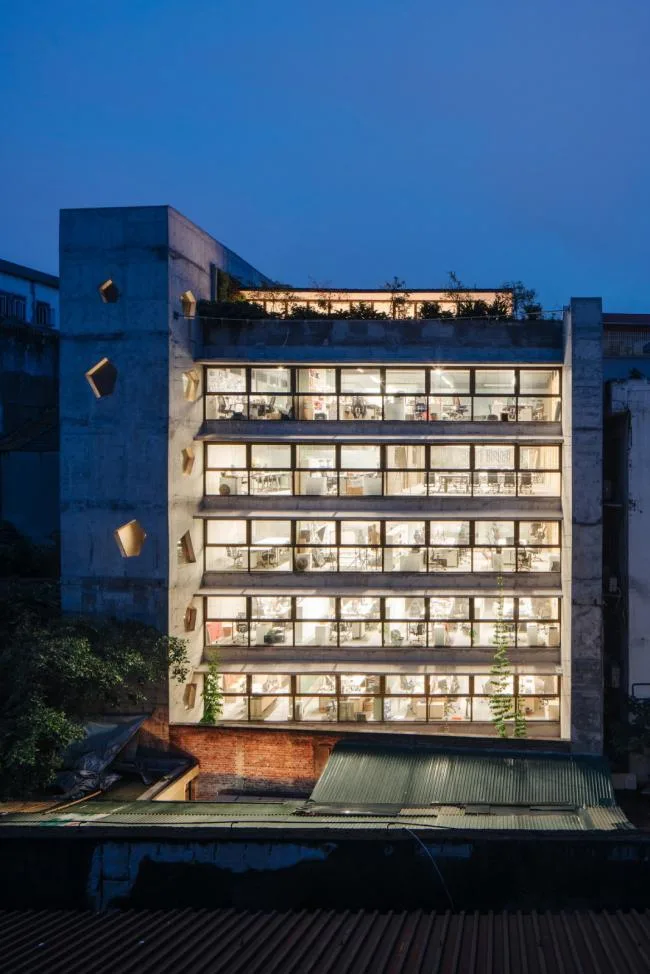 BIM建筑|OpenAsia 团体总部，两个焦点筒吊起的桥梁办公楼 / G8A Architecture & UrbanPlanning