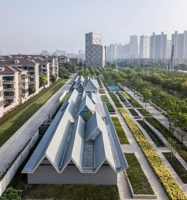 BIM建筑|家的延长：云锦路运动之家 / 山川秀建筑事务所