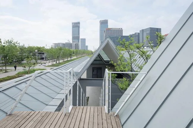 BIM建筑|家的延长：云锦路运动之家 / 山川秀建筑事务所