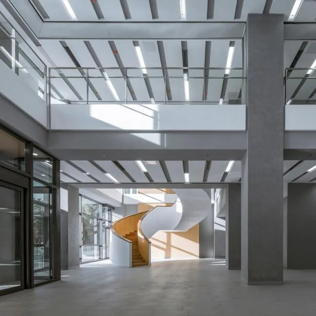 BIM建筑|清华年夜学法学院藏书楼 / KOKAISTUDIOS