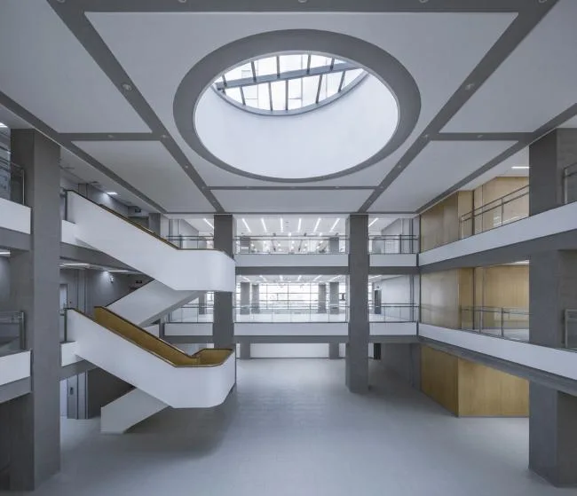BIM建筑|清华年夜学法学院藏书楼 / KOKAISTUDIOS