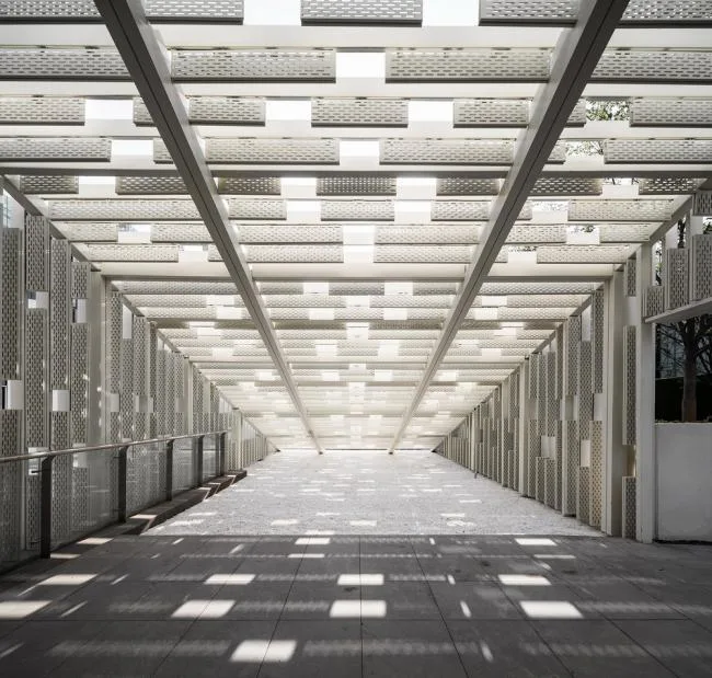 BIM建筑|致敬欧几里得 ∣ 旭辉银盛泰 铂悦 · 凤犀台生涯艺术馆 / 天华建筑设计