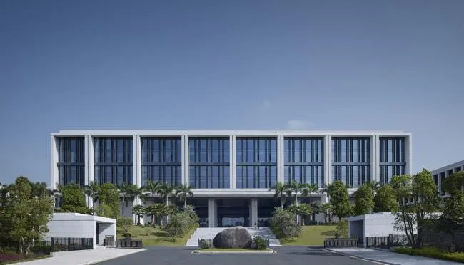 BIM建筑|南边电网出产科研综合基地 / gmp