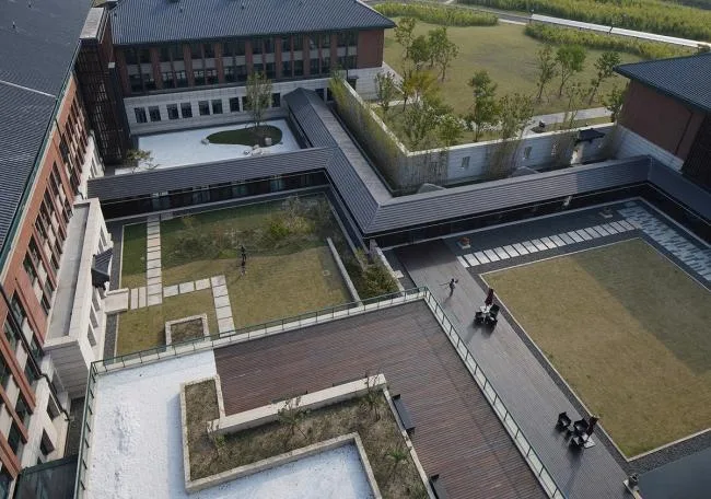 BIM建筑|浙江年夜学国际结合学院（海宁国际校区）西区书院 / 浙江年夜学建筑设计研讨院