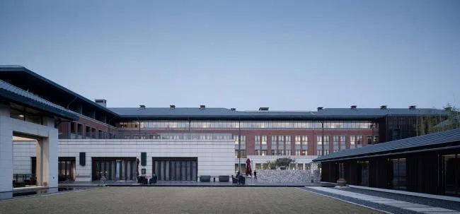 BIM建筑|浙江年夜学国际结合学院（海宁国际校区）西区书院 / 浙江年夜学建筑设计研讨院