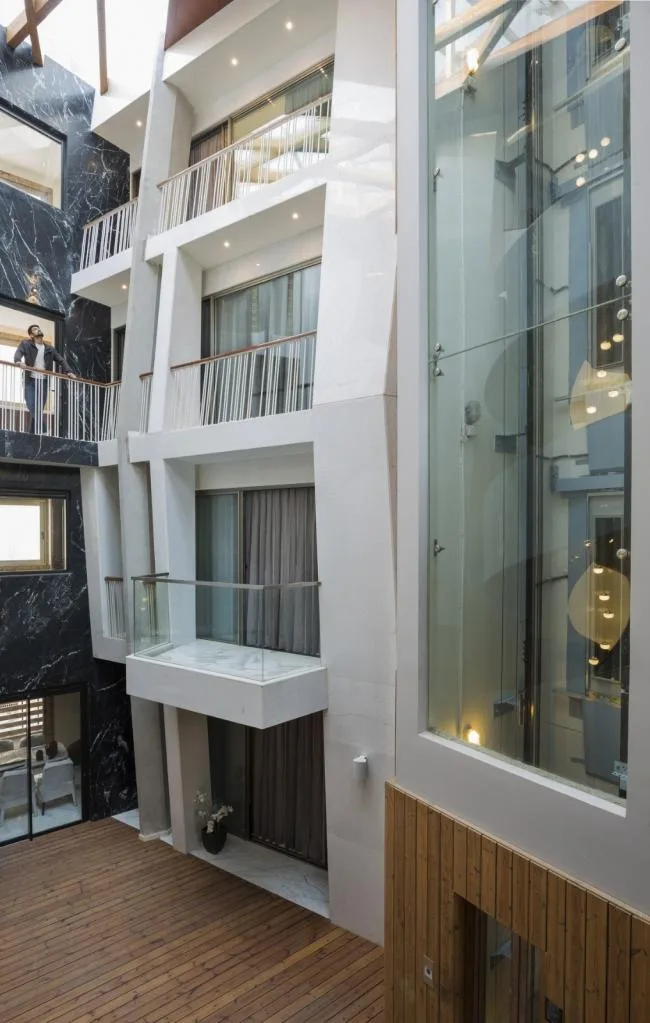 BIM建筑|扯破立面，开放与私密性并存的印度室第 / Anagram Architects