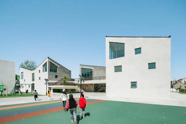 BIM建筑|江苏硕集幼儿园——留守村落的盼望 / Crossboundaries, 北京