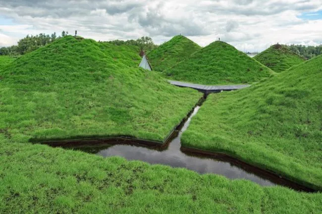 BIM建筑|湿地景不雅里的年夜地艺术雕塑：荷兰 Biesbosch 博物馆岛 / Studio Marco Vermeulen