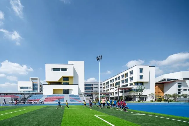 BIM建筑|上海青浦协和双语学校 / 上海实现建筑设计事务所