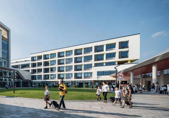 BIM建筑|上海青浦协和双语学校 / 上海实现建筑设计事务所