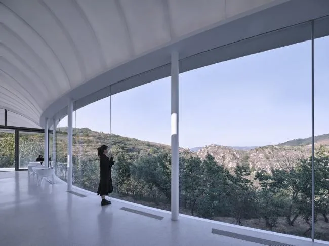 BIM建筑|悬浮的“云朵”：泰山九女峰书房 / gad · line+ studio