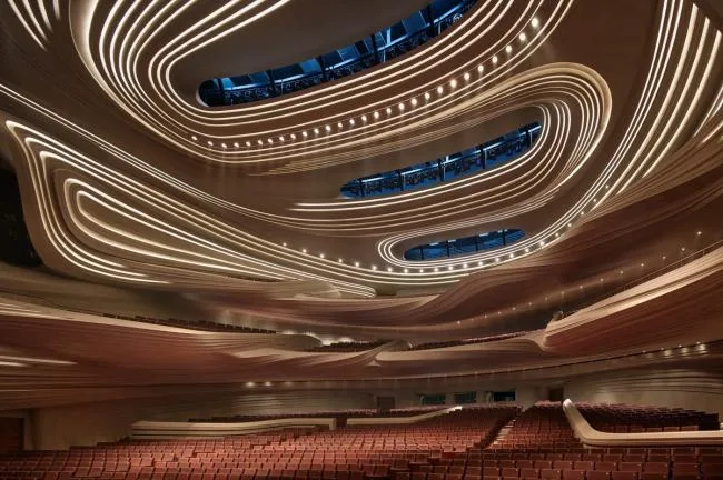 BIM建筑|长沙梅溪湖国际文化艺术中心 / 扎哈·哈迪德建筑事务所