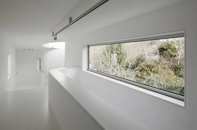 BIM建筑|纯净如水，轻波澹澹：西班牙 V 住宅 / Dosis