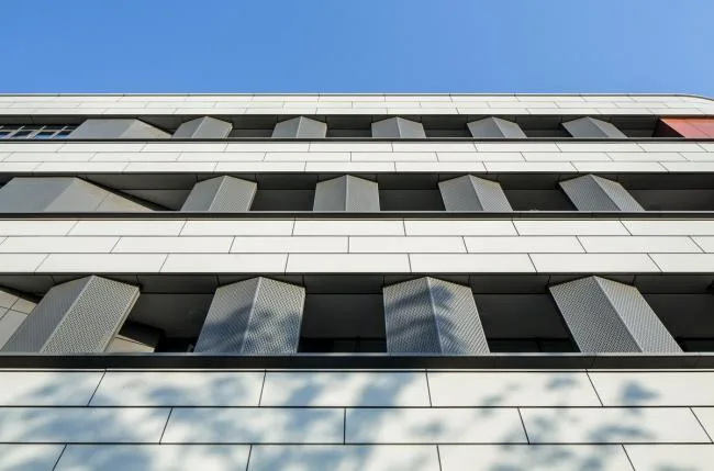 BIM建筑|漂浮的立体校园——浙江大学教育学院附属中学 / 浙江大学建筑设计研究院有限公司