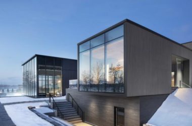 BIM建筑|圣劳伦斯河畔的温泉中心 / LEMAYMICHAUD Architecture Design-BIM建筑网