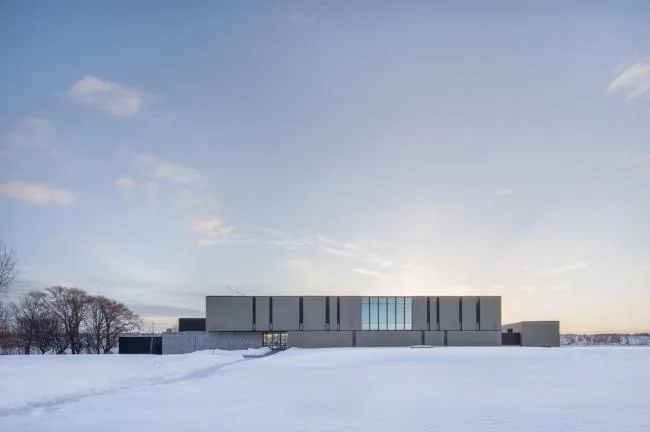 BIM建筑|圣劳伦斯河畔的温泉中心 / LEMAYMICHAUD Architecture Design