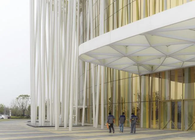 BIM建筑|“竹林”漫步：无锡太湖剧院 / SCA | Steven Chilton Architects