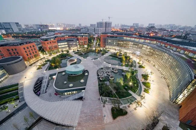 BIM建筑|西安交通利物浦大学南校区（含西浦商学院）/ BDP