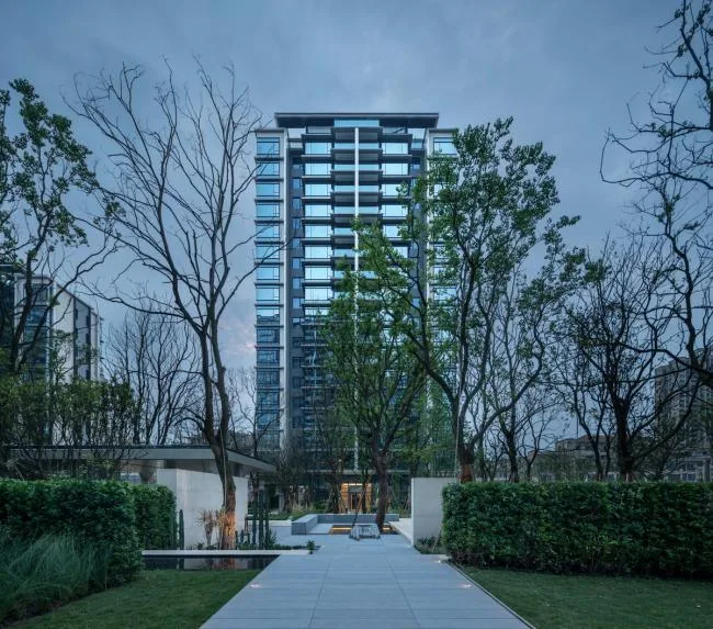BIM建筑|森林秘境，人文雅居——重庆龙湖尘林间 / 成执设计