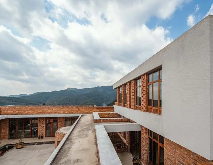 BIM建筑|一方院落，隐于悠然远山：云南曲靖赵宅 / 青岛川拓建筑设计工作室