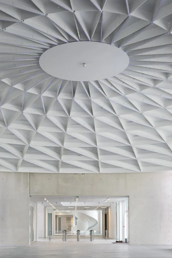 BIM建筑|轻盈透明，曲直线的共舞：液化空气集团总部 / Michel Rémon & Associés