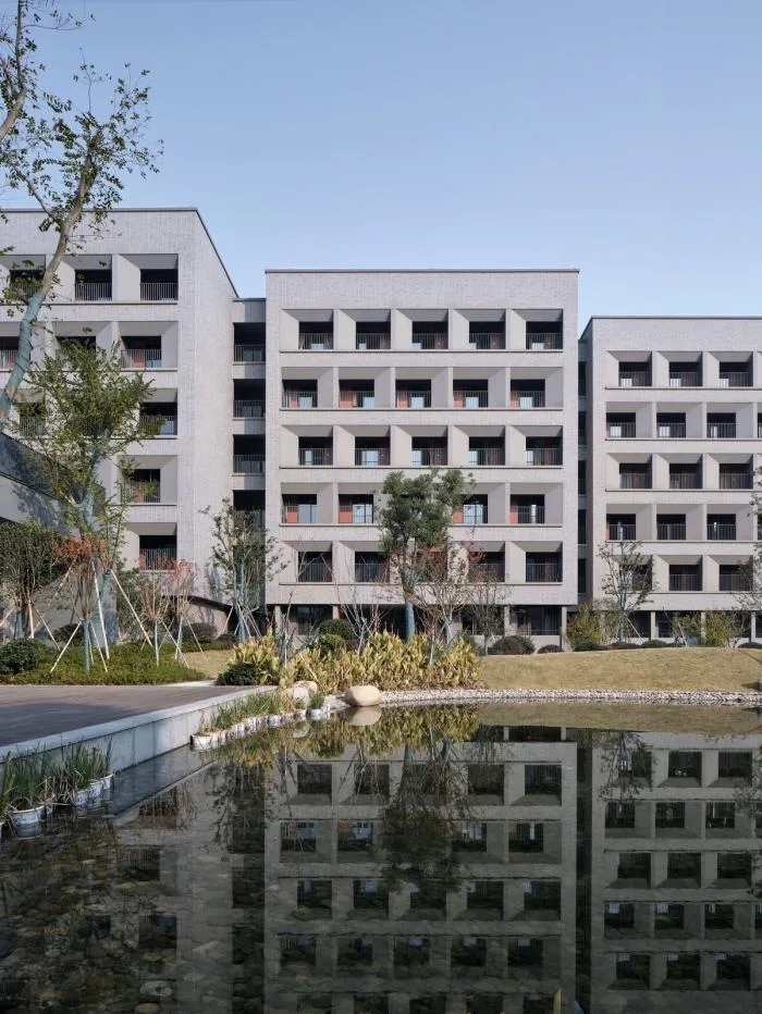 BIM建筑|杭州第二中学钱江校区学生宿舍楼 / 浙江大学建筑设计研究院有限公司