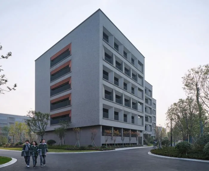 BIM建筑|杭州第二中学钱江校区学生宿舍楼 / 浙江大学建筑设计研究院有限公司
