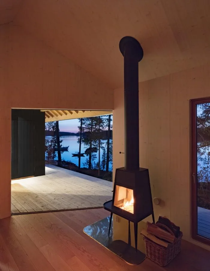 BIM建筑|融入海岸，眺望日落：芬兰桑拿旅馆 / Mer Architects