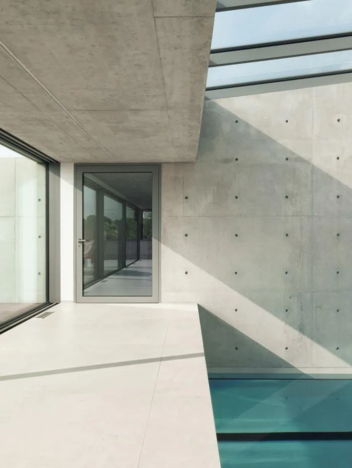BIM建筑|水与混凝土协奏出的生命之歌：22º 别墅 / Dreessen Willemse Architecten